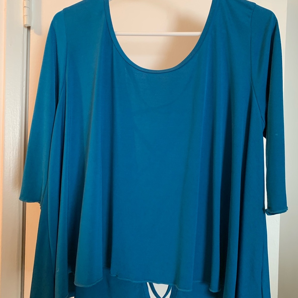 Blue Top - Picture 2 of 2
